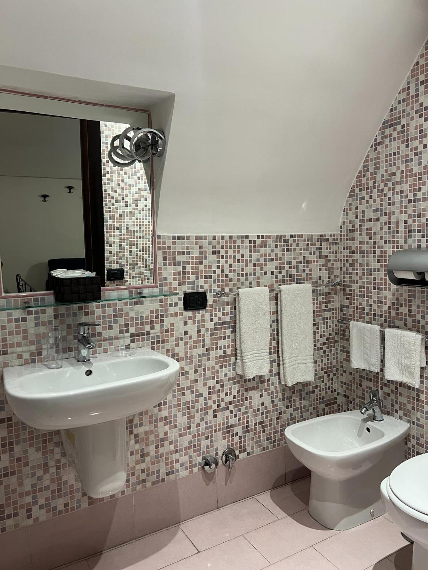 B&B La Dimora Di Nettuno Nápoles Exterior foto